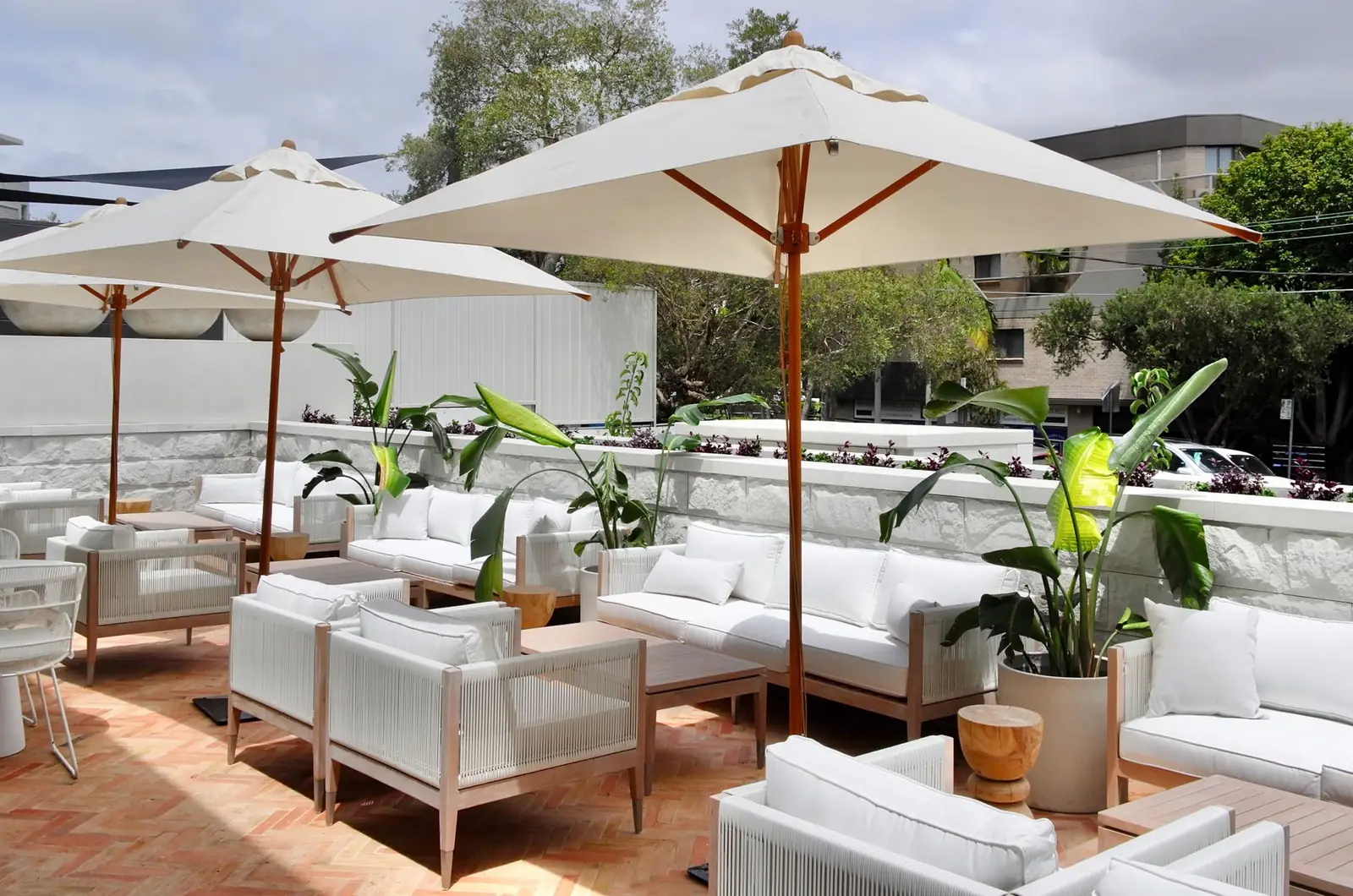 Nivelistay Guide amenities